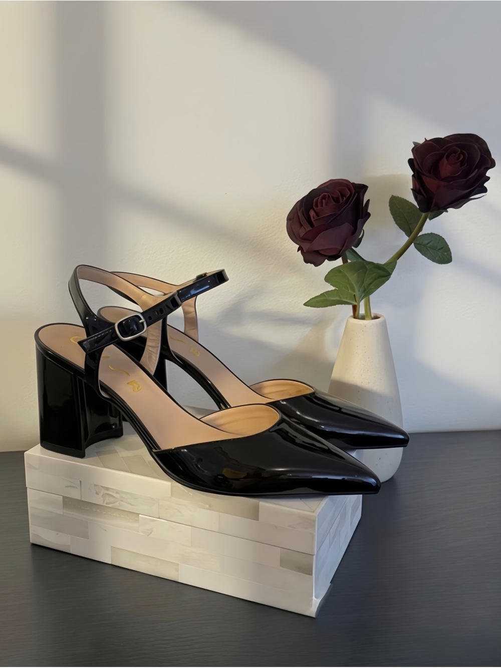 NWT Unisa Emilen Black Patent Slingback Pumps